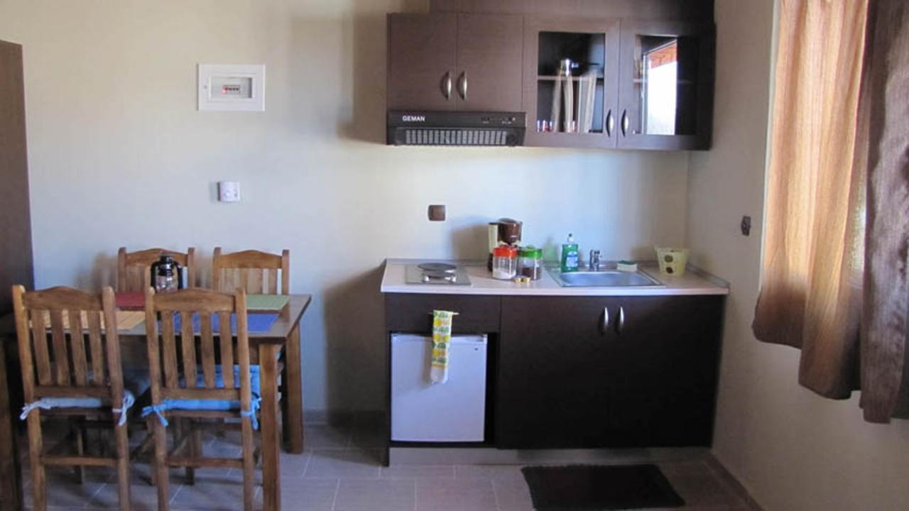 Ihnilatis Bed & Breakfast Kerkini Bilik gambar