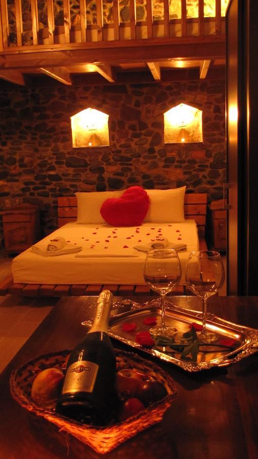 Ihnilatis Bed & Breakfast Kerkini Bilik gambar
