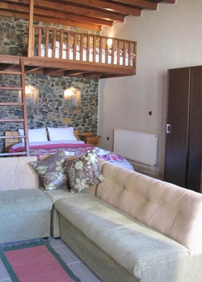 Ihnilatis Bed & Breakfast Kerkini Bilik gambar